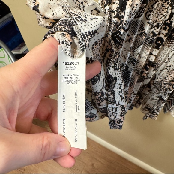 Snake Print Pleated Cami Top - Picture 5 of 6